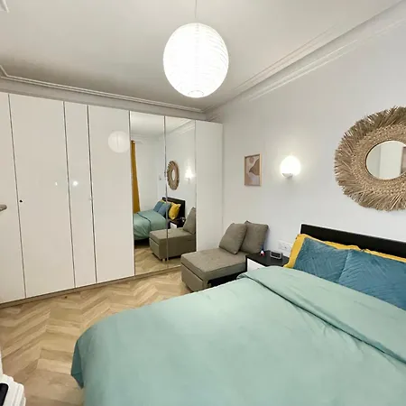Appartamento Paris-alesia Super 2 Pièces De 39m2 - Très Cosy Pour 1 - 5 Personnes Totalement Refait à Neuf -entire Luxurious And Warm -paris Alesia 14ème - Proche Aéroport Paris-orly - Parc Des Expositions Porte De Versailles Free Wifi Gratu Parigi