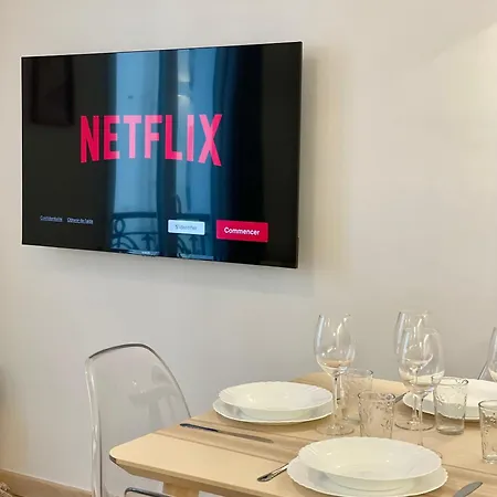Paris-alesia Super 2 Pièces De 39m2 - Très Cosy Pour 1 - 5 Personnes Totalement Refait à Neuf -entire Luxurious And Warm -paris Alesia 14ème - Proche Aéroport Paris-orly - Parc Des Expositions Porte De Versailles Free Wifi Gratu